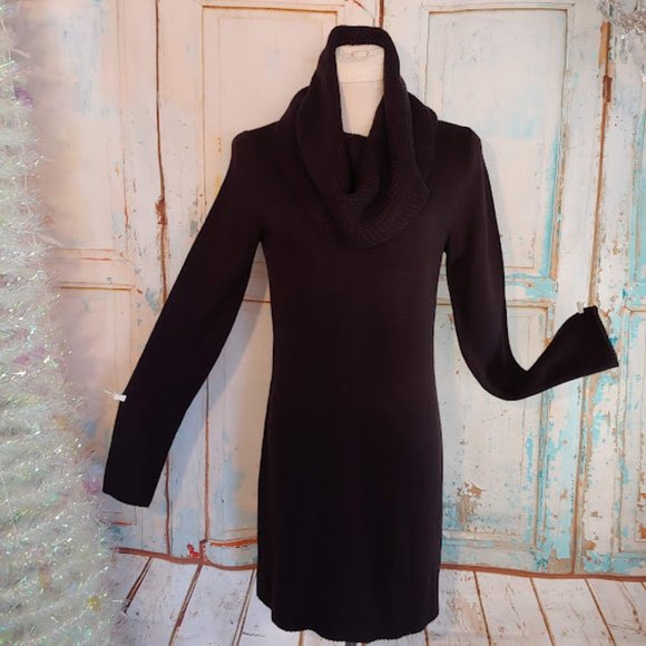 H& M cow neck long sleeve knit sweater dress/size M/black - Picture 1 of 8